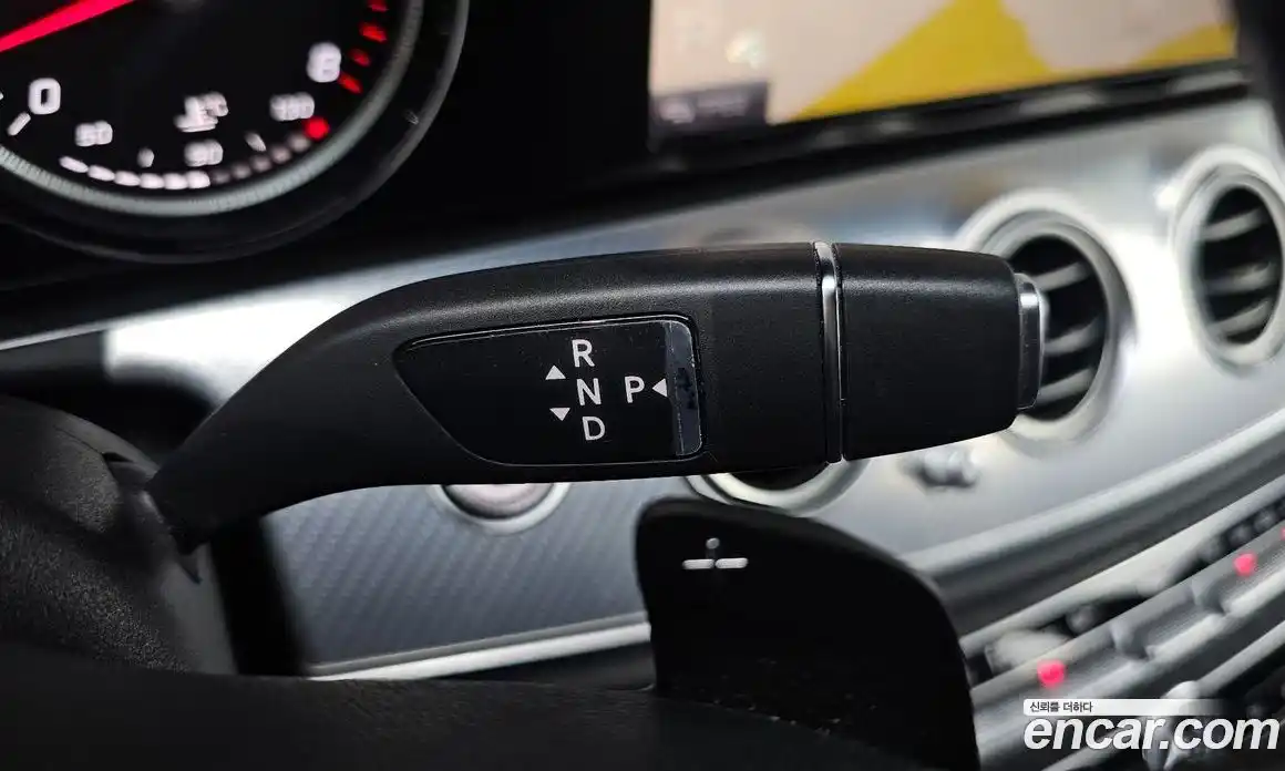 Mercedes-Benz E-Class 2019 2.0 автомат (гидро), фото 9
