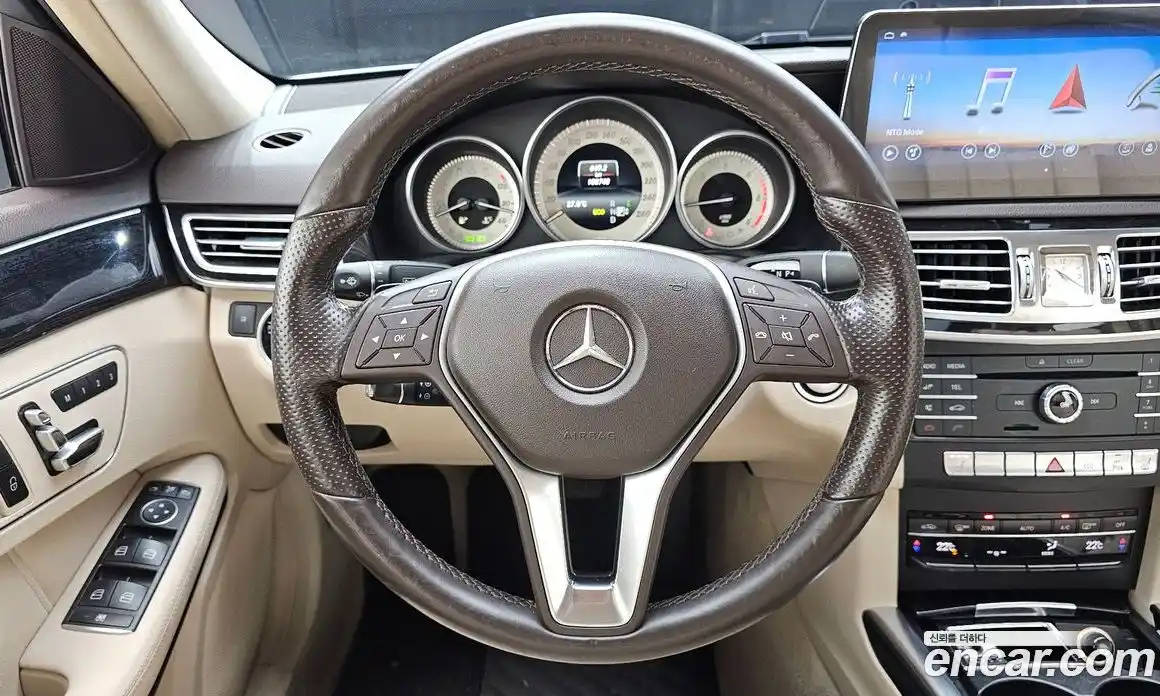 Mercedes-Benz E-Class 2015 2.1 автомат (гидро), фото 13