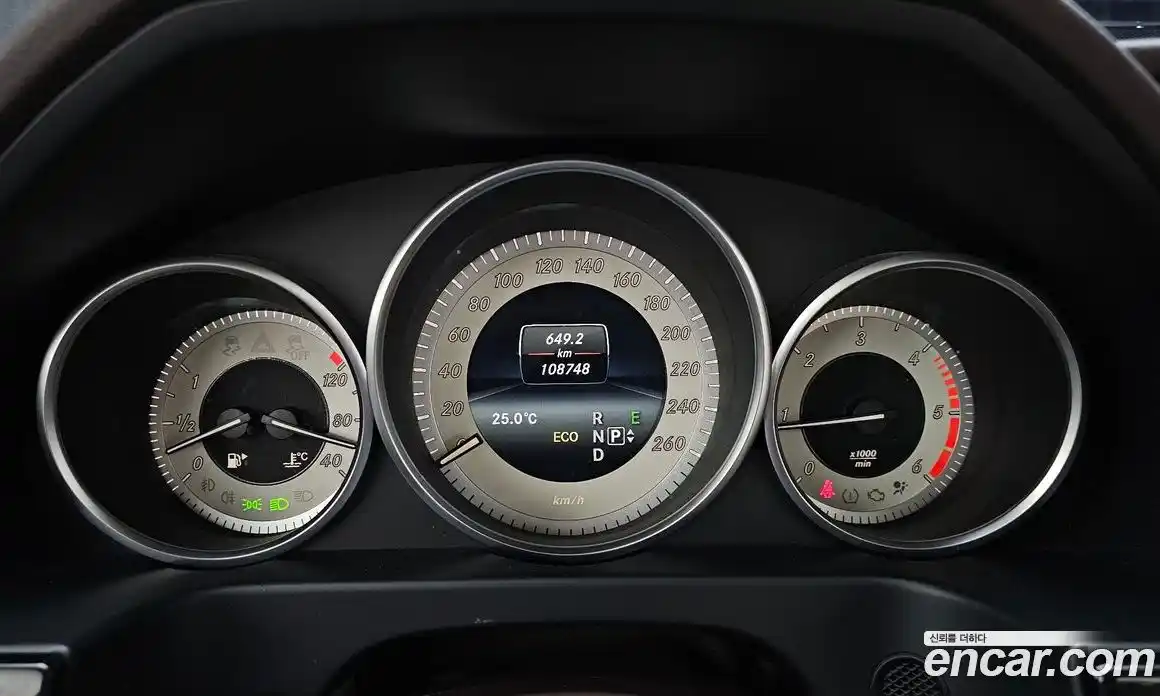 Mercedes-Benz E-Class 2015 2.1 автомат (гидро), фото 8