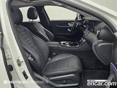 Mercedes-Benz E-Class 2017 2.0 автомат (гидро), миниатюра 10