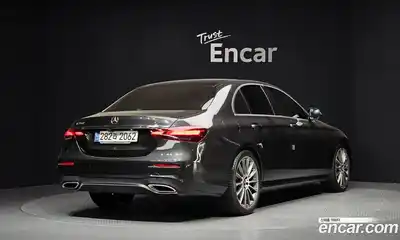 Mercedes-Benz E-Class 2021 2.0 автомат (гидро), миниатюра 2
