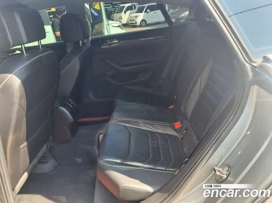 Volkswagen Arteon 2019 2.0 автомат (гидро), фото 16
