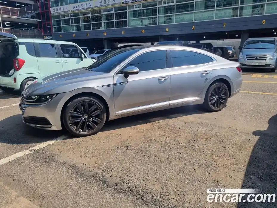 Volkswagen Arteon 2019 2.0 автомат (гидро), фото 3