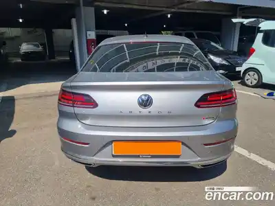 Volkswagen Arteon 2019 2.0 автомат (гидро), миниатюра 5