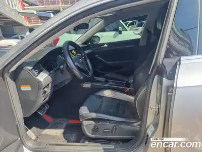 Volkswagen Arteon 2019 2.0 автомат (гидро), миниатюра 9