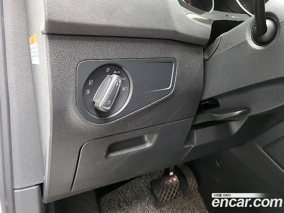 Volkswagen Tiguan 2019 2.0 автомат (гидро), фото 15