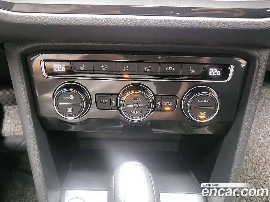 Volkswagen Tiguan 2019 2.0 автомат (гидро), фото 16