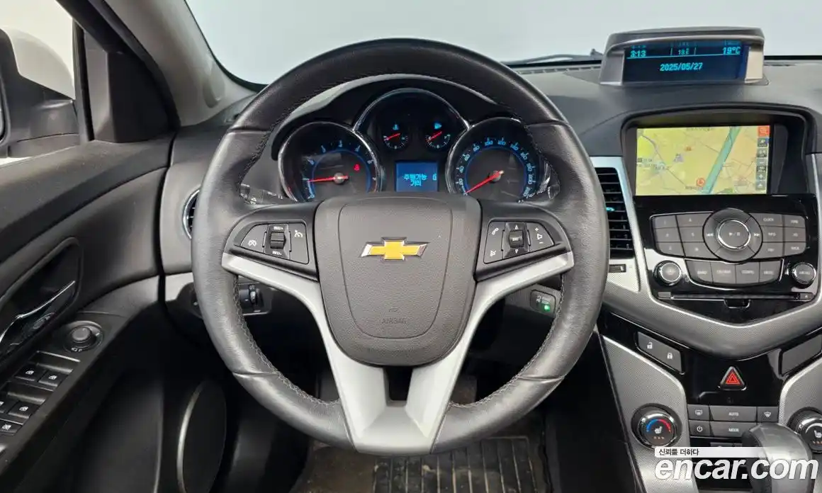 Chevrolet Cruze 2011 1.8 автомат (гидро), фото 13