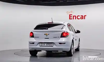 Chevrolet Cruze 2011 1.8 автомат (гидро), миниатюра 4