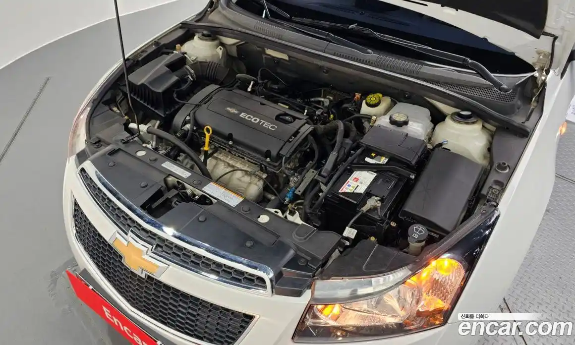Chevrolet Cruze 2011 1.8 автомат (гидро), фото 6