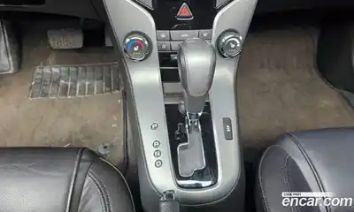 Chevrolet Cruze 2011 1.8 автомат (гидро), миниатюра 9