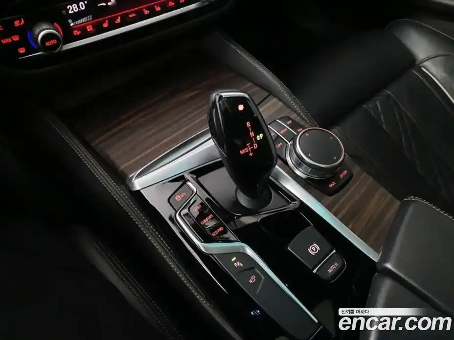 BMW 5 серия 2017 2.0 автомат (гидро), фото 15