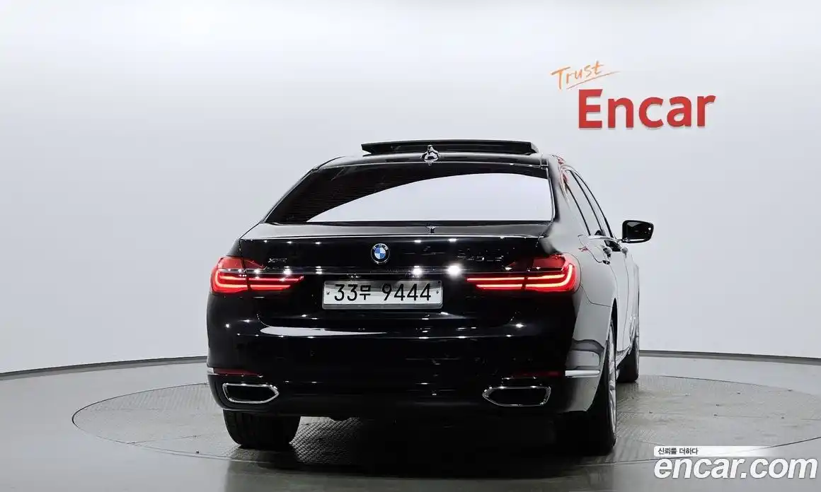 BMW 7 серия 2016 3.0 автомат (гидро), фото 3