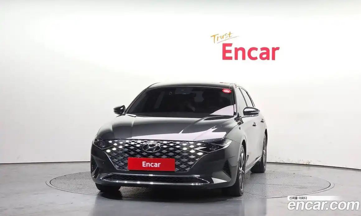 Hyundai Grandeur 2021 3.3 автомат (гидро), фото 3