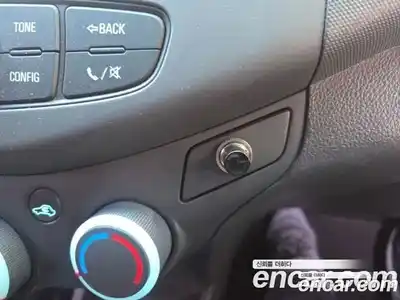 Chevrolet Spark 2013 1.0 автомат (гидро), миниатюра 10