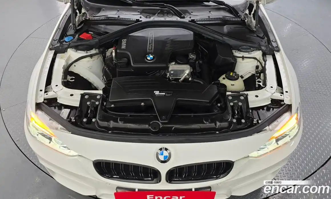 BMW 3 серия 2018 2.0 автомат (гидро), фото 5