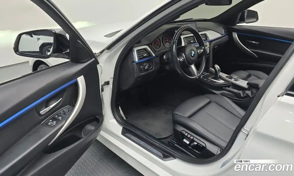 BMW 3 серия 2018 2.0 автомат (гидро), фото 10