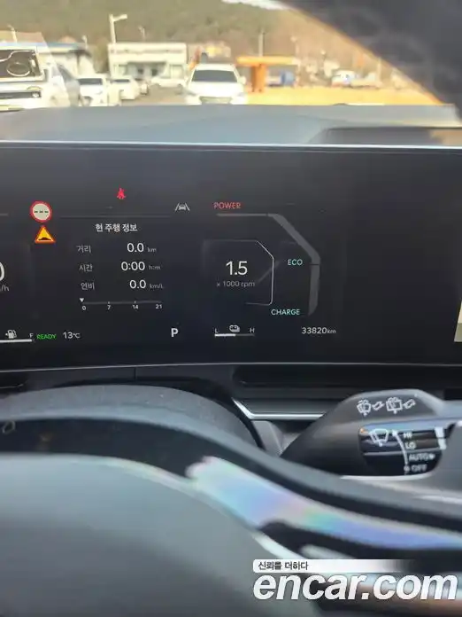 Kia Carnival 2024 1.6 автомат (гидро), фото 5