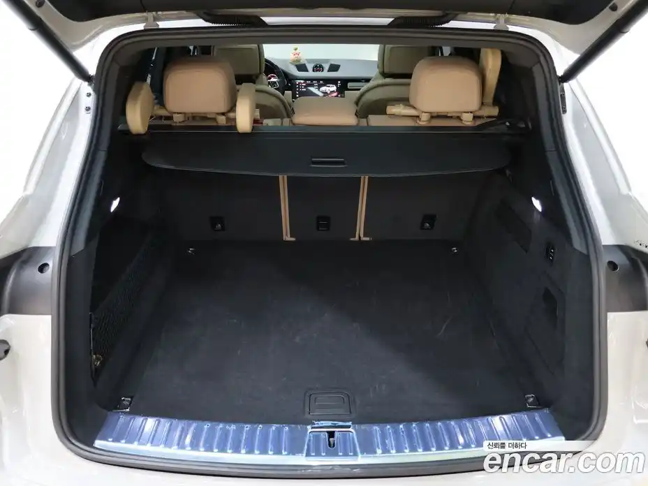 Porsche Cayenne 2023 3.0 автомат (гидро), фото 18