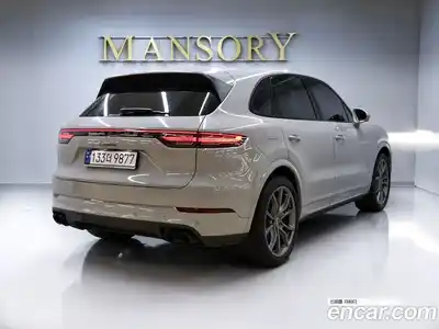 Porsche Cayenne 2023 3.0 автомат (гидро), миниатюра 3