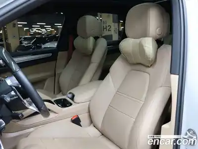 Porsche Cayenne 2023 3.0 автомат (гидро), миниатюра 8