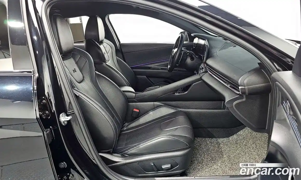 Hyundai Avante 2021 2.0 автомат (гидро), фото 10