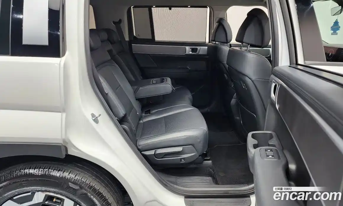 Hyundai Santa Fe 2023 2.5 автомат (гидро), фото 11