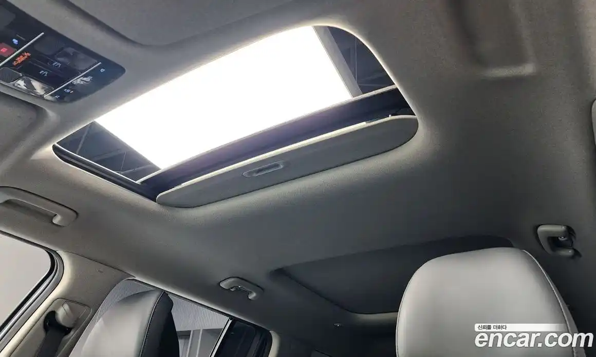 Hyundai Santa Fe 2023 2.5 автомат (гидро), фото 18