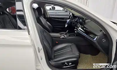 BMW 5 серия 2018 2.0 автомат (гидро), миниатюра 11