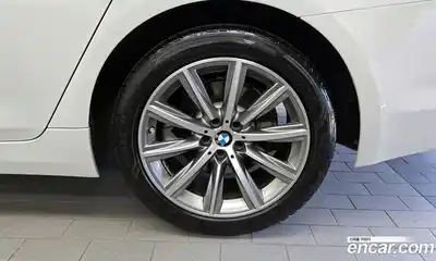 BMW 5 серия 2018 2.0 автомат (гидро), миниатюра 5