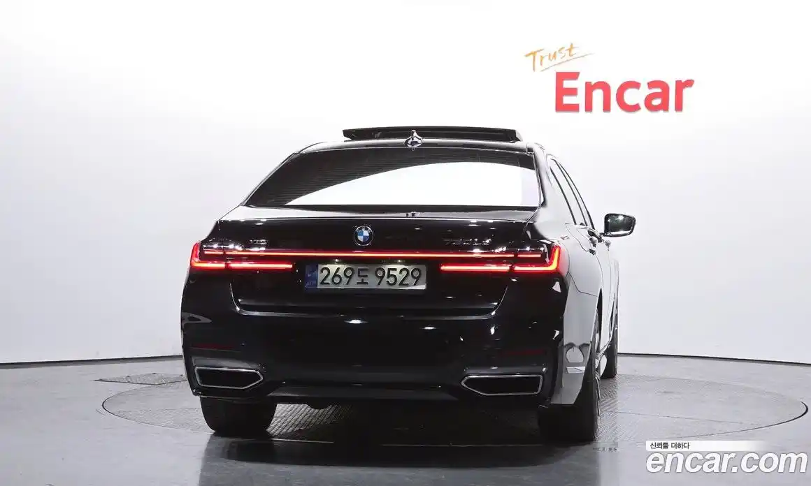 BMW 7 серия 2021 3.0 автомат (гидро), фото 4