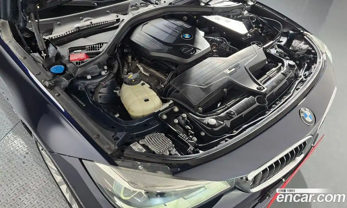 BMW 3 серия 2018 2.0 автомат (гидро), фото 6
