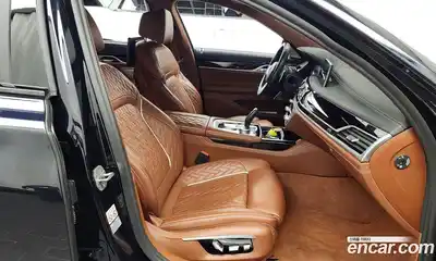 BMW 7 серия 2022 6.6 автомат (гидро), миниатюра 11