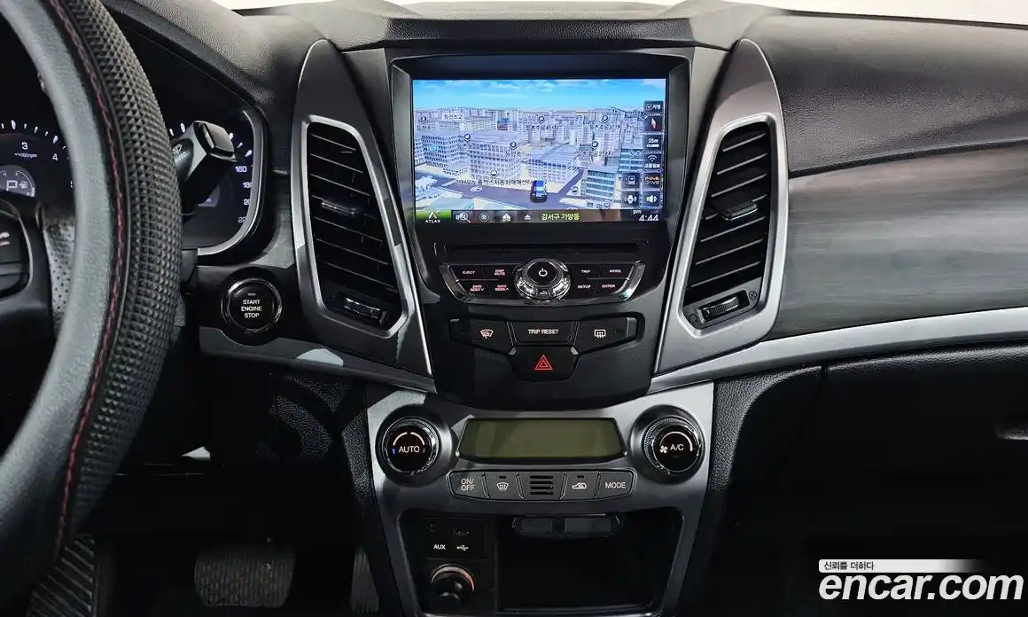 SsangYong Korando 2014 2.0 автомат (гидро), фото 21