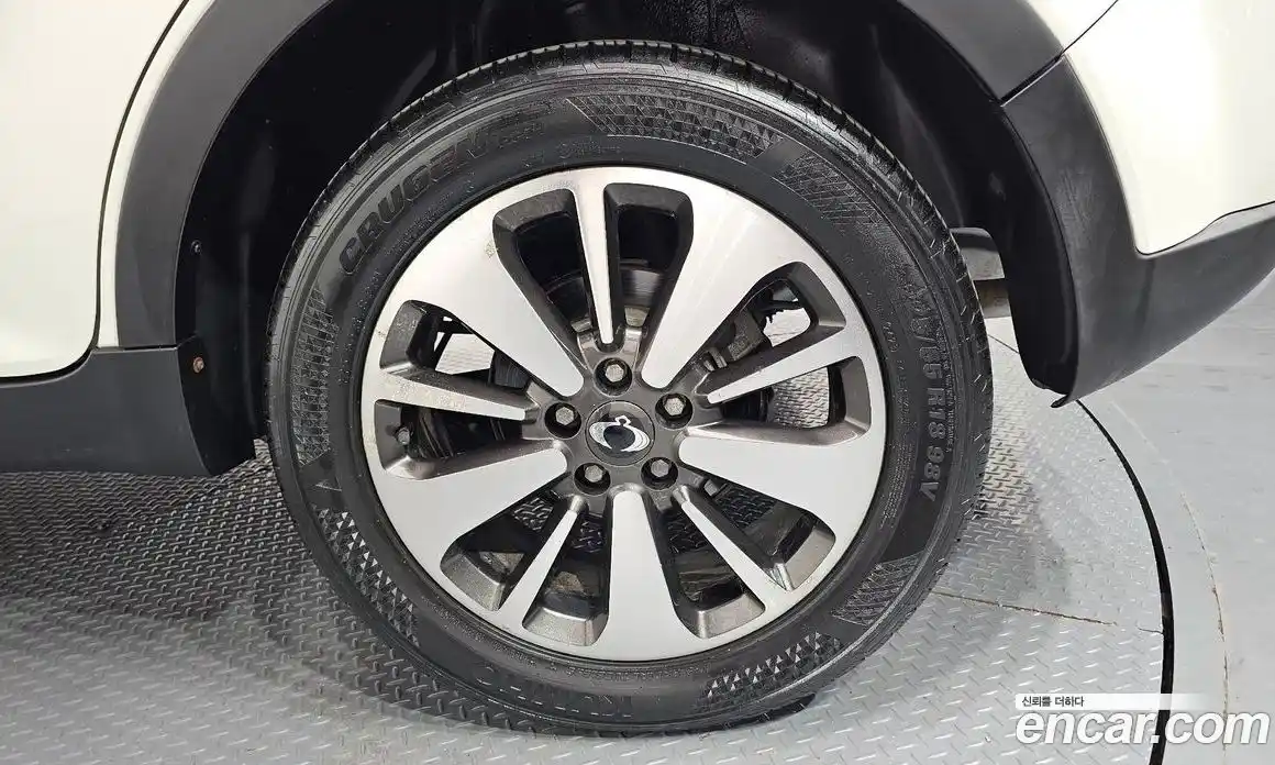 SsangYong Korando 2014 2.0 автомат (гидро), фото 7