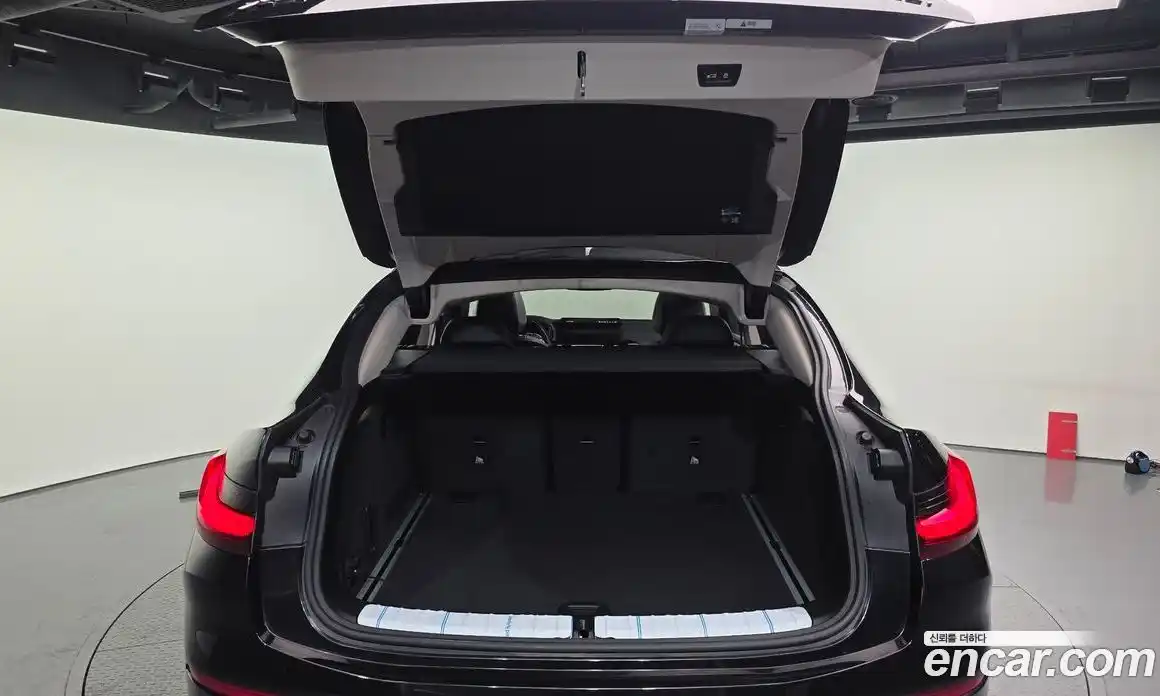 BMW X4 2023 2.0 автомат (гидро), фото 26