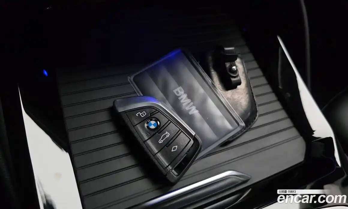 BMW X4 2023 2.0 автомат (гидро), фото 31