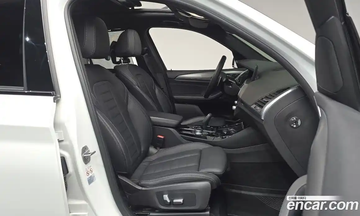 BMW X3 2021 2.0 автомат (гидро), фото 16
