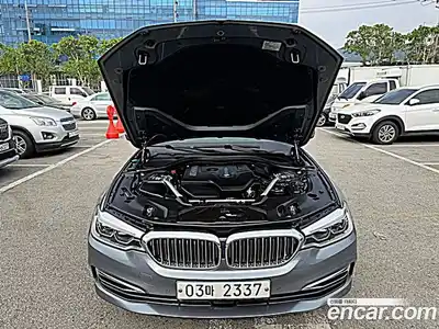 BMW 5 серия 2018 2.0 автомат (гидро), миниатюра 6