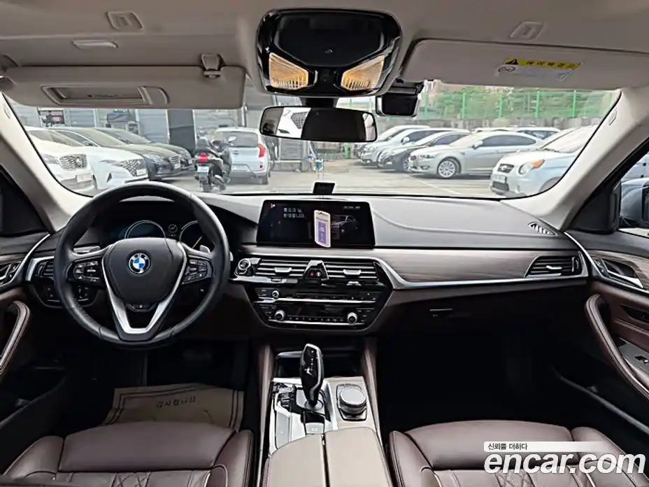 BMW 5 серия 2018 2.0 автомат (гидро), фото 7