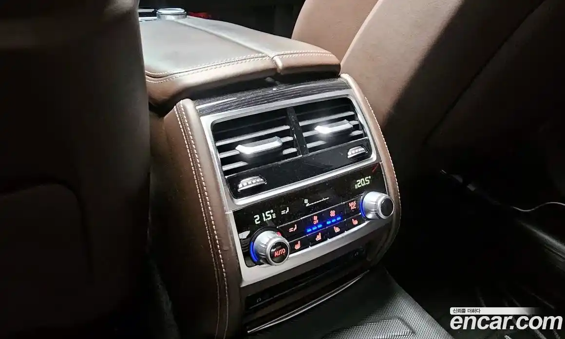 BMW 7 серия 2017 3.0 автомат (гидро), фото 18
