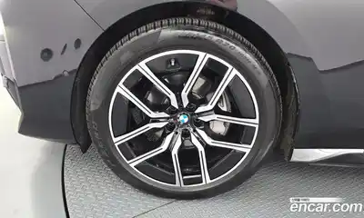 BMW 7 серия 2024 3.0 автомат (гидро), миниатюра 4