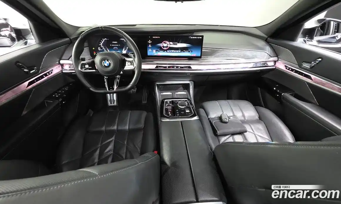BMW 7 серия 2024 3.0 автомат (гидро), фото 9