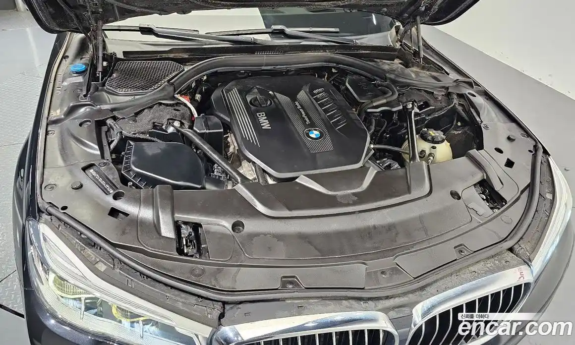 BMW 7 серия 2016 3.0 автомат (гидро), фото 6