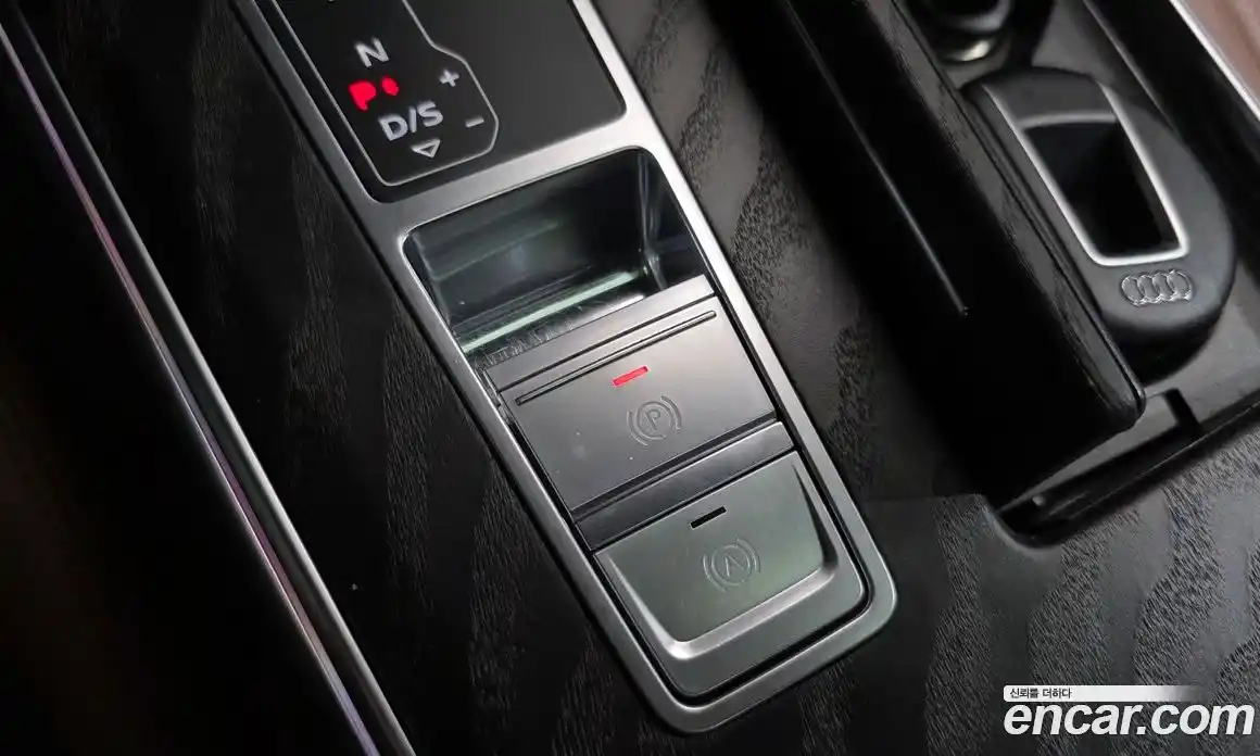 Audi A6 2021 2.0 автомат (гидро), фото 27