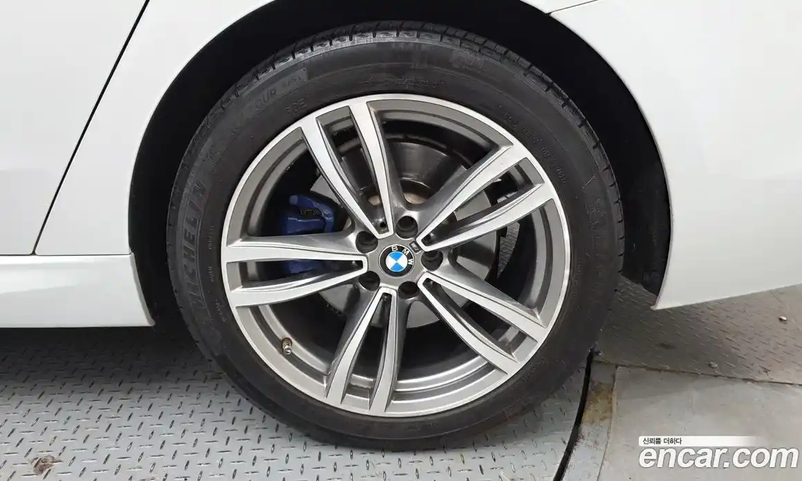 BMW 6 серия 2019 3.0 автомат (гидро), фото 7