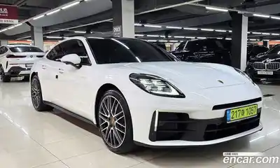 Porsche Panamera, 2024, 8 132 км