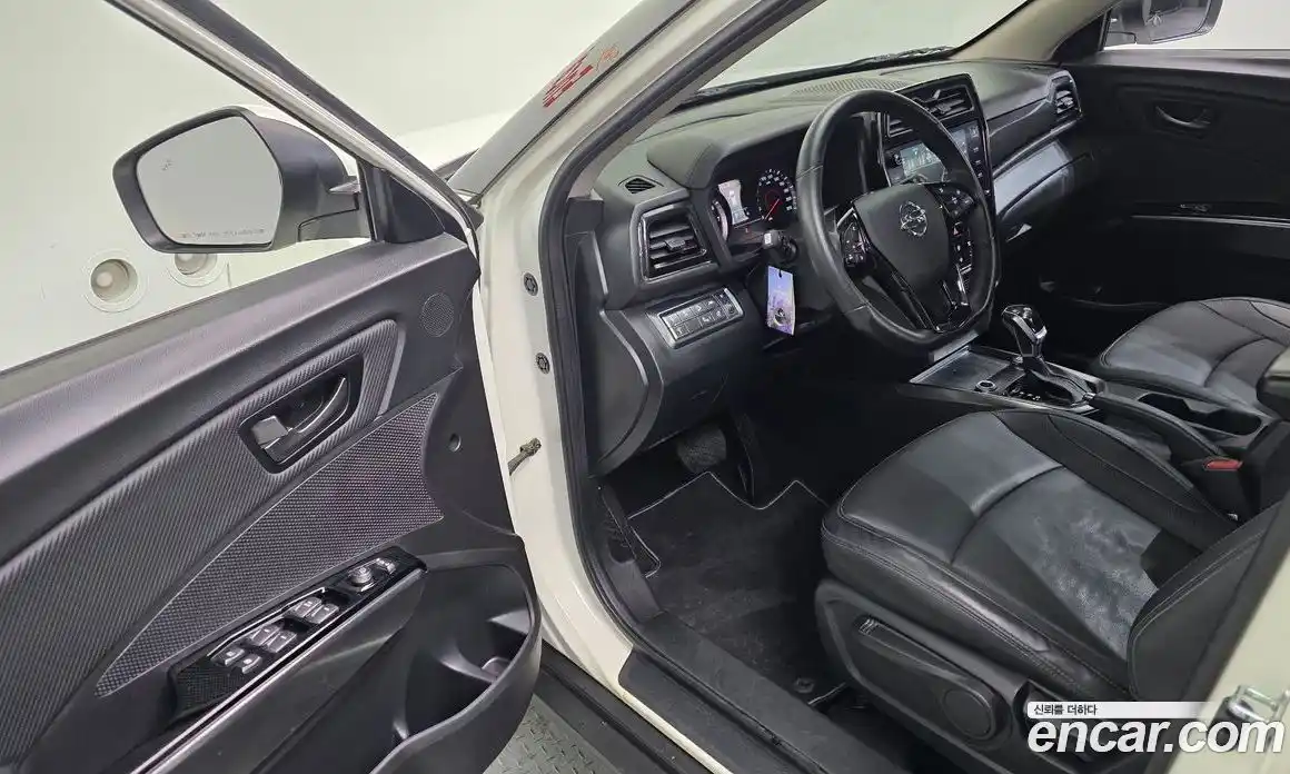 SsangYong TIBOLI 2021 1.5 автомат (гидро), фото 11