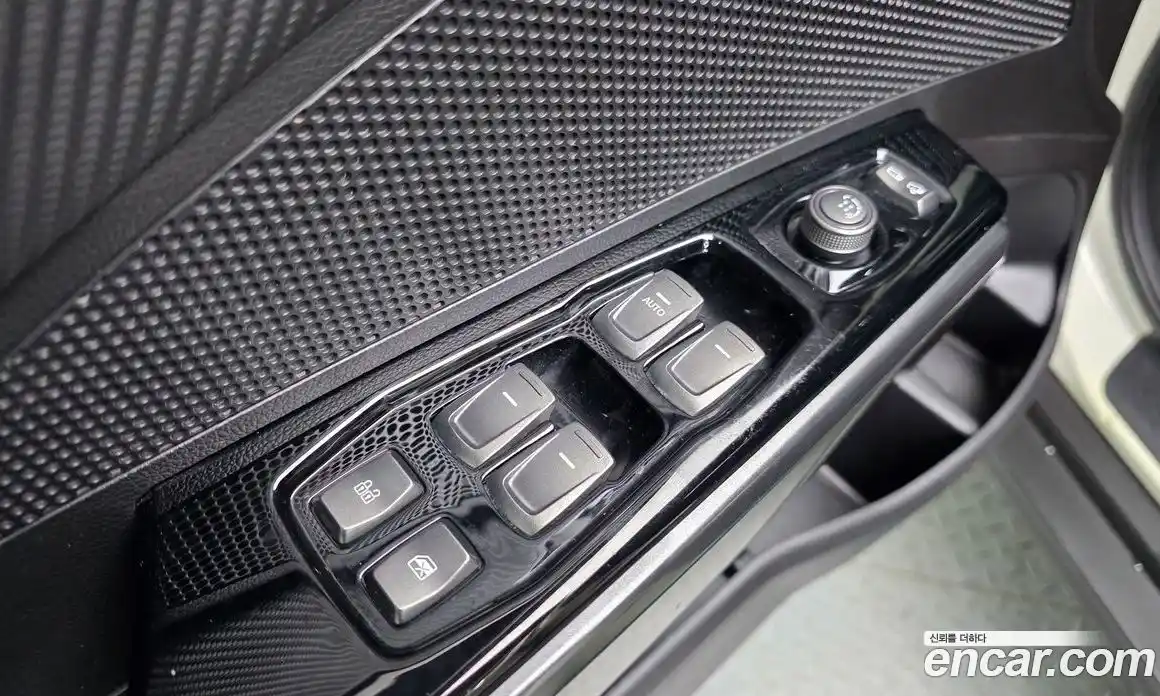 SsangYong TIBOLI 2021 1.5 автомат (гидро), фото 12