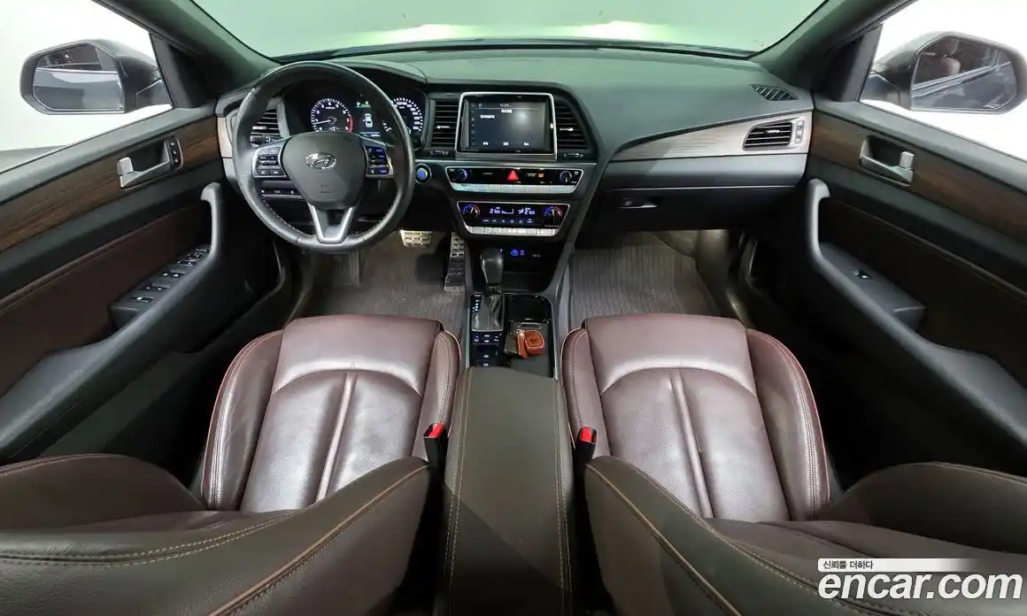 Hyundai Sonata 2017 2.0 автомат (гидро), фото 10